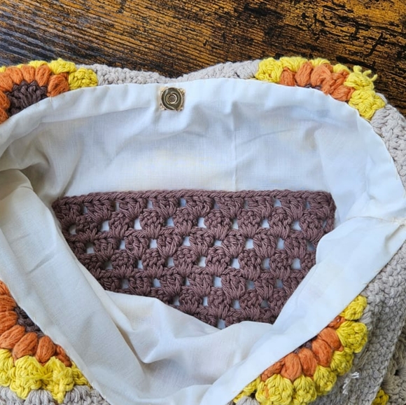 Handmade Crochet sunflower design Shoulder Bag - Picture 8 of 17